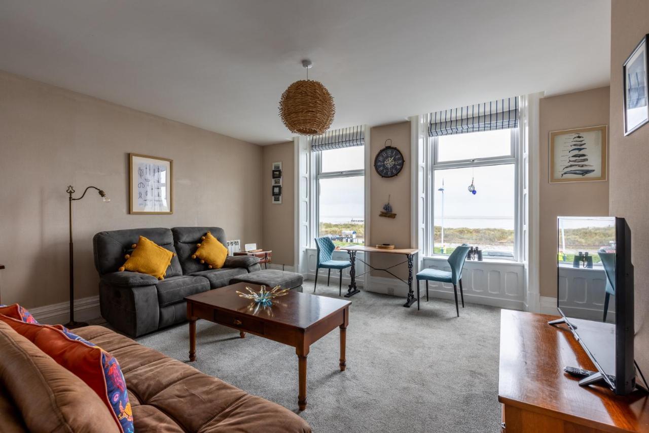 Beach View - Amazing Sea Views Литам Сент Аннс Екстериор снимка
